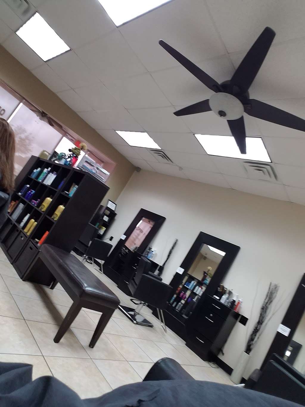 Modern Cuts | 2251 FM646 # 190, Dickinson, TX 77539, USA | Phone: (281) 534-0960