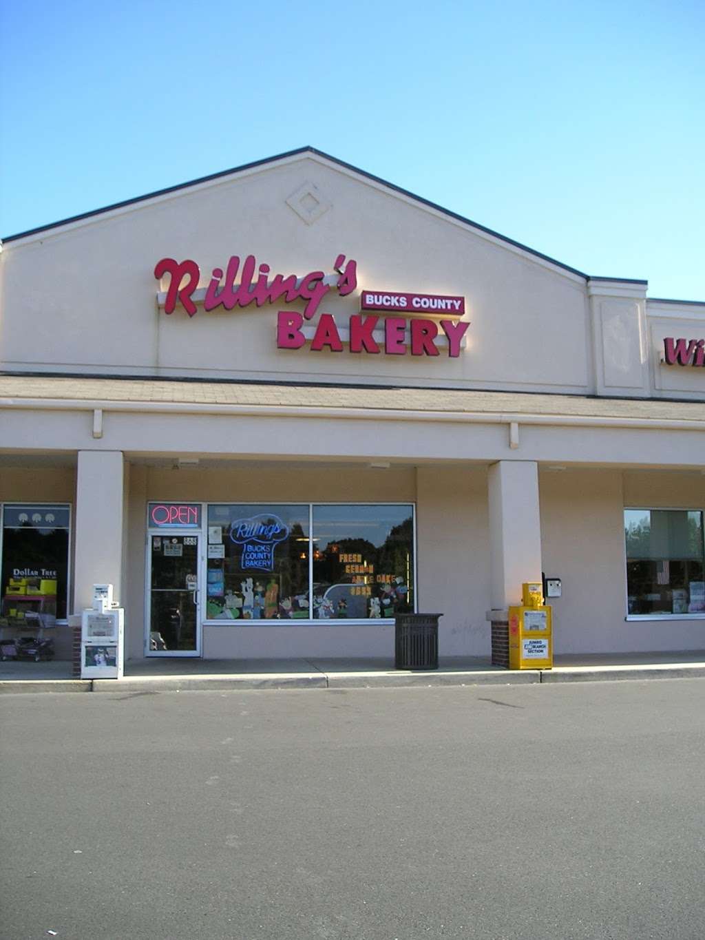 Rillings Bucks County Bakery | 868 East Street Rd, Davisville Shopping Center, Warminster, PA 18974, USA | Phone: (215) 357-3860