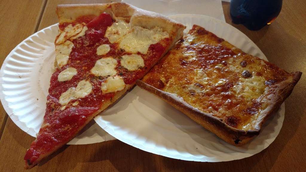 Dusals Pizza | 100 Ryders Ln, Milltown, NJ 08850, USA | Phone: (732) 745-7311