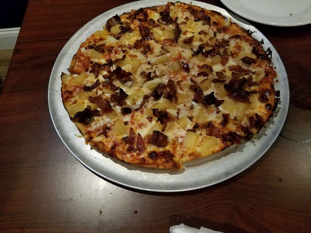 1048 Bar and Grill | 1048 N Main St, Randolph, MA 02368, USA | Phone: (781) 963-9812