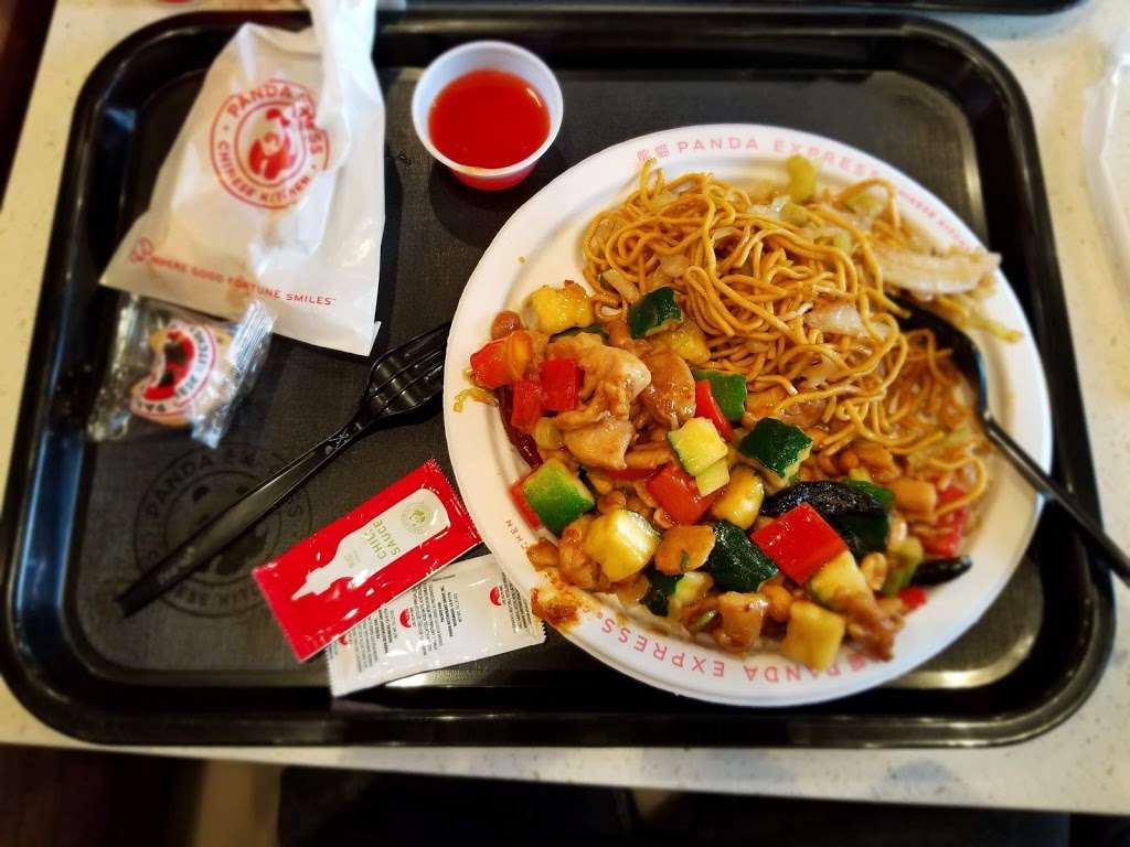 Panda Express | 2005 W Jonathan Moore Pike, Columbus, IN 47201, USA | Phone: (812) 720-3773