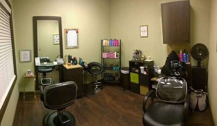 Laura Ashleys Beauty Room | 619 East Boughton Road Ste. 143 #18, Bolingbrook, IL 60440 | Phone: (331) 251-3003