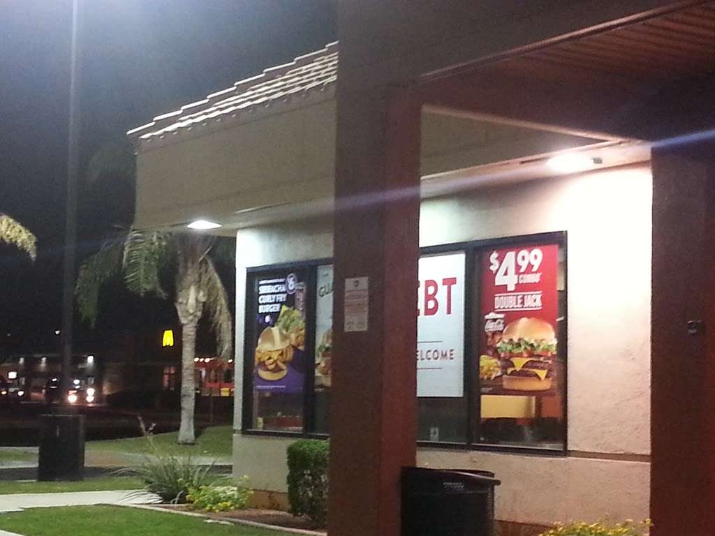 Jack in the Box | 9066 W Olive Ave, Peoria, AZ 85345, USA | Phone: (623) 486-3938