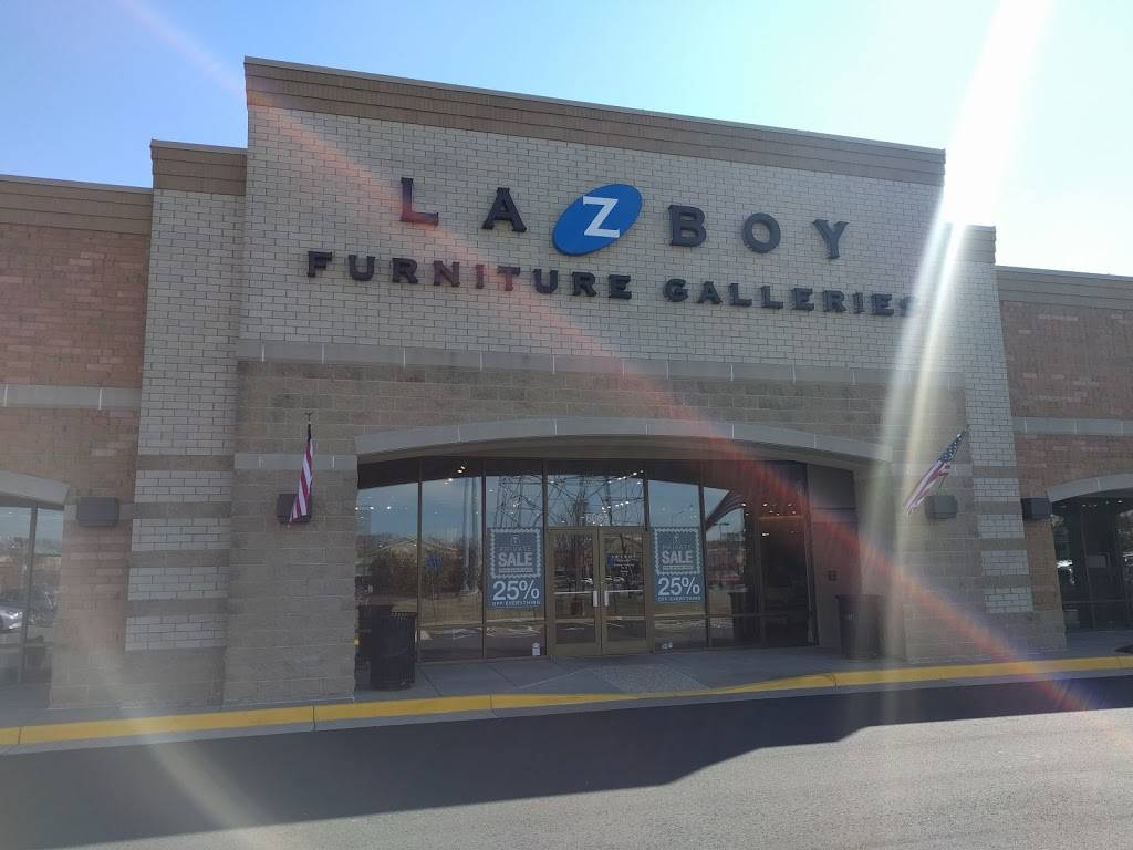 La-Z-Boy Furniture Galleries | 6003, Alexandria, VA 22315, USA | Phone: (703) 971-5065