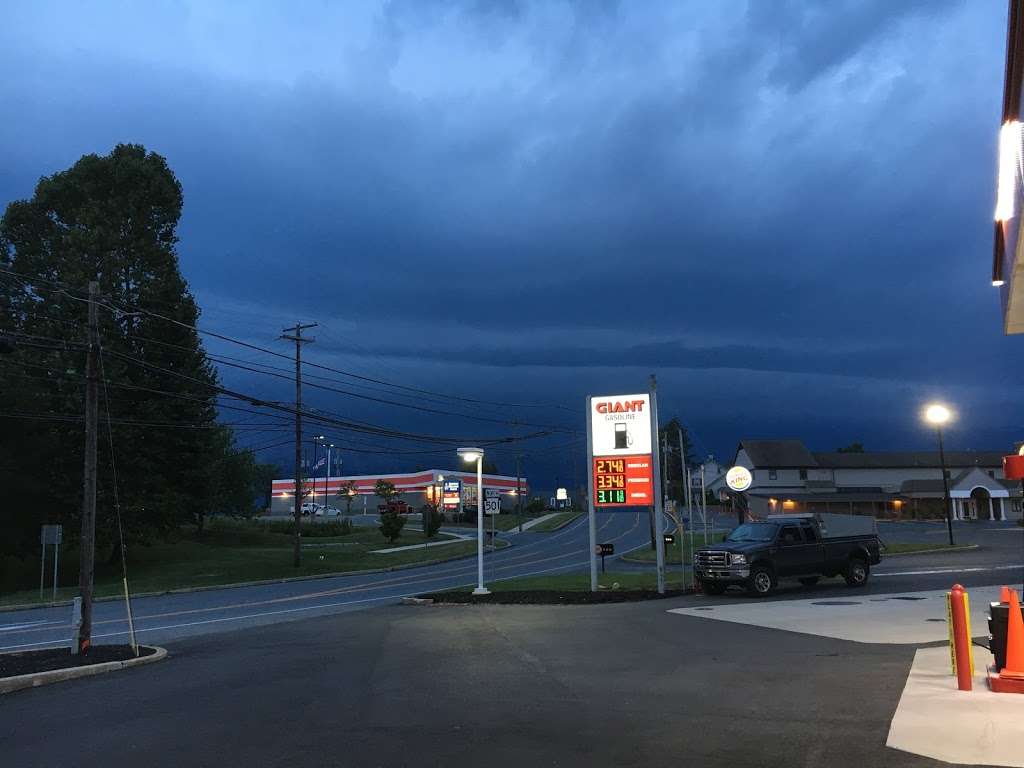 Giant Gas | 825 Lititz Pike, Lititz, PA 17543, USA | Phone: (717) 627-0603