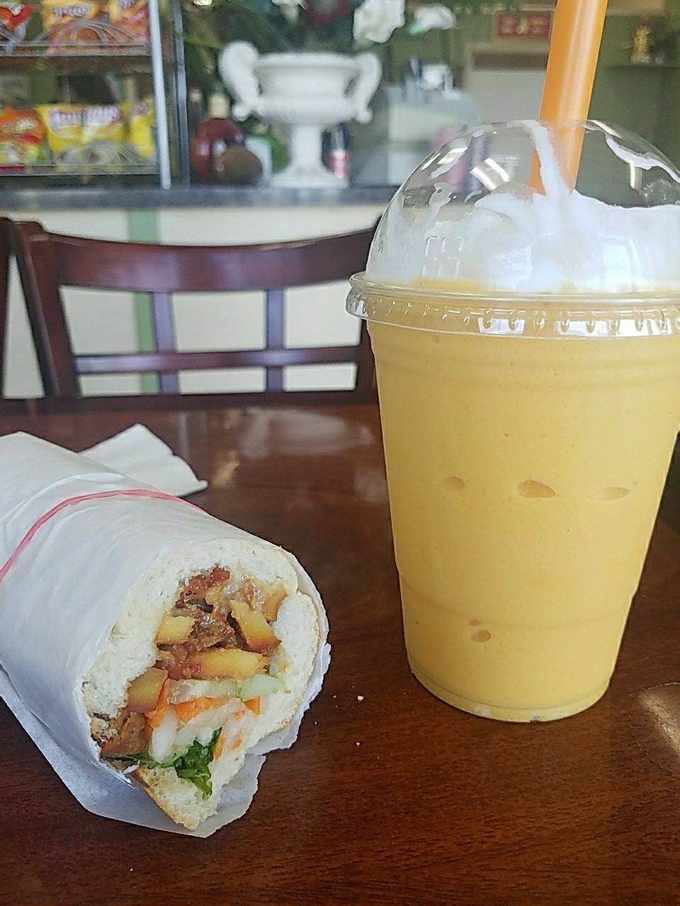 Best Sandwiches & Smoothies | 3330 E Hammer Ln # C, Stockton, CA 95212 | Phone: (209) 475-0652