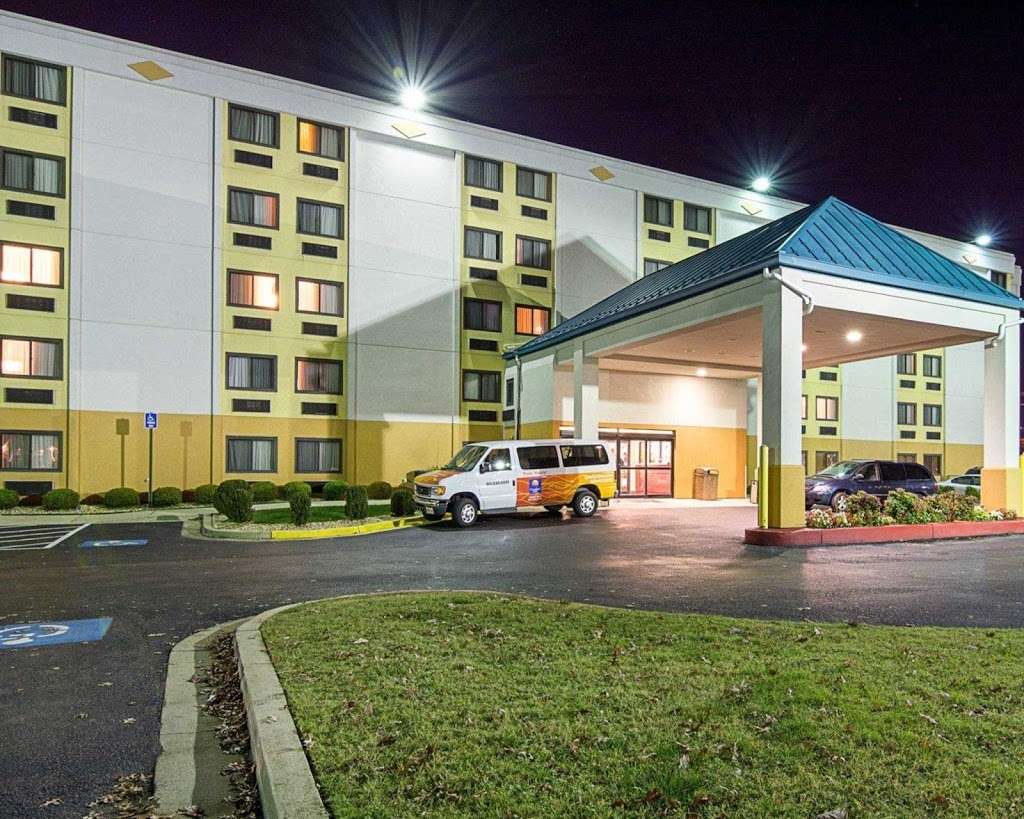 Comfort Inn | 6363 Oxon Hill Rd, Oxon Hill, MD 20745, USA | Phone: (301) 839-0001