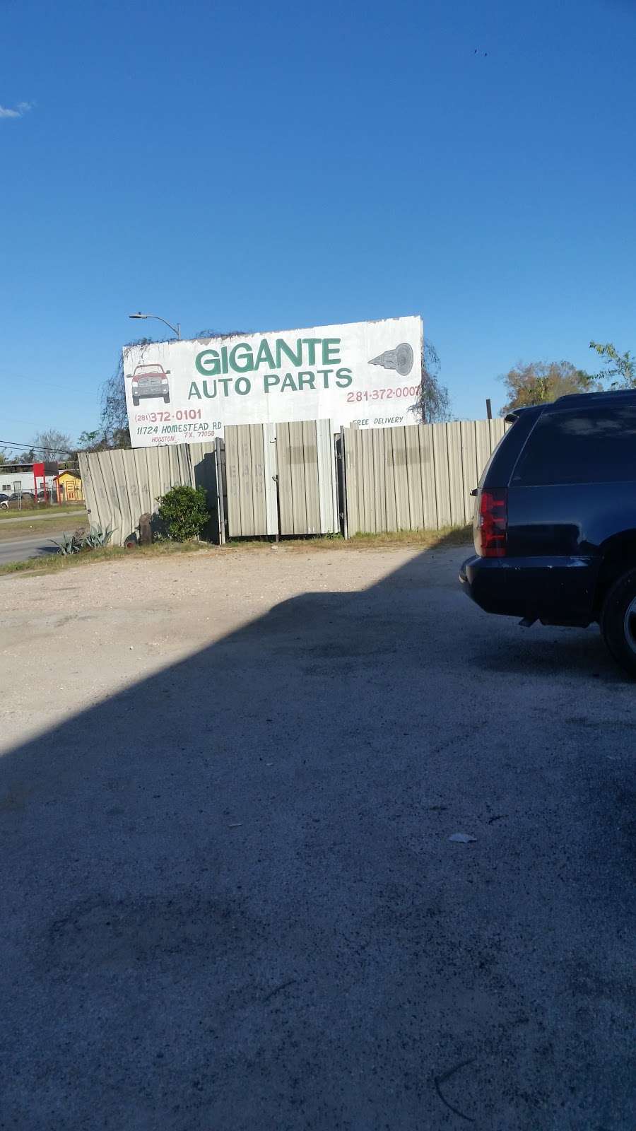 Gigante Auto Parts | 11724 Homestead Rd, Houston, TX 77050, USA | Phone: (281) 372-0101