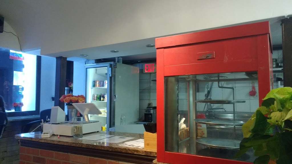 Arepa House DC | 2120 18th St NW, Washington, DC 20009, USA | Phone: (202) 588-0511