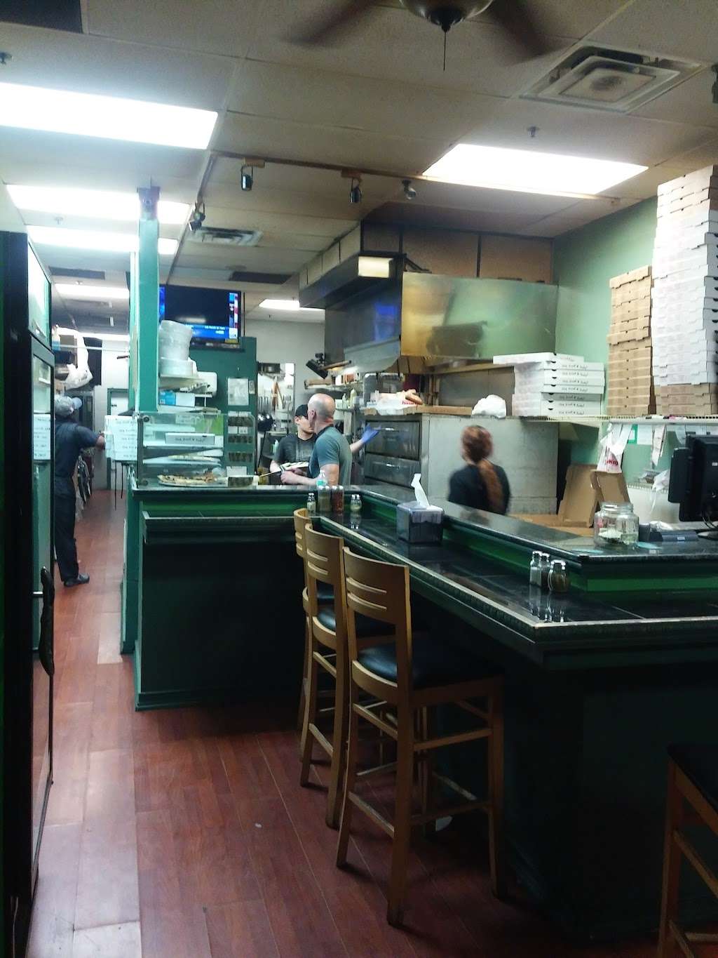 Leos Pizza | 4065 Haverhill Rd, West Palm Beach, FL 33417, USA | Phone: (561) 471-4955