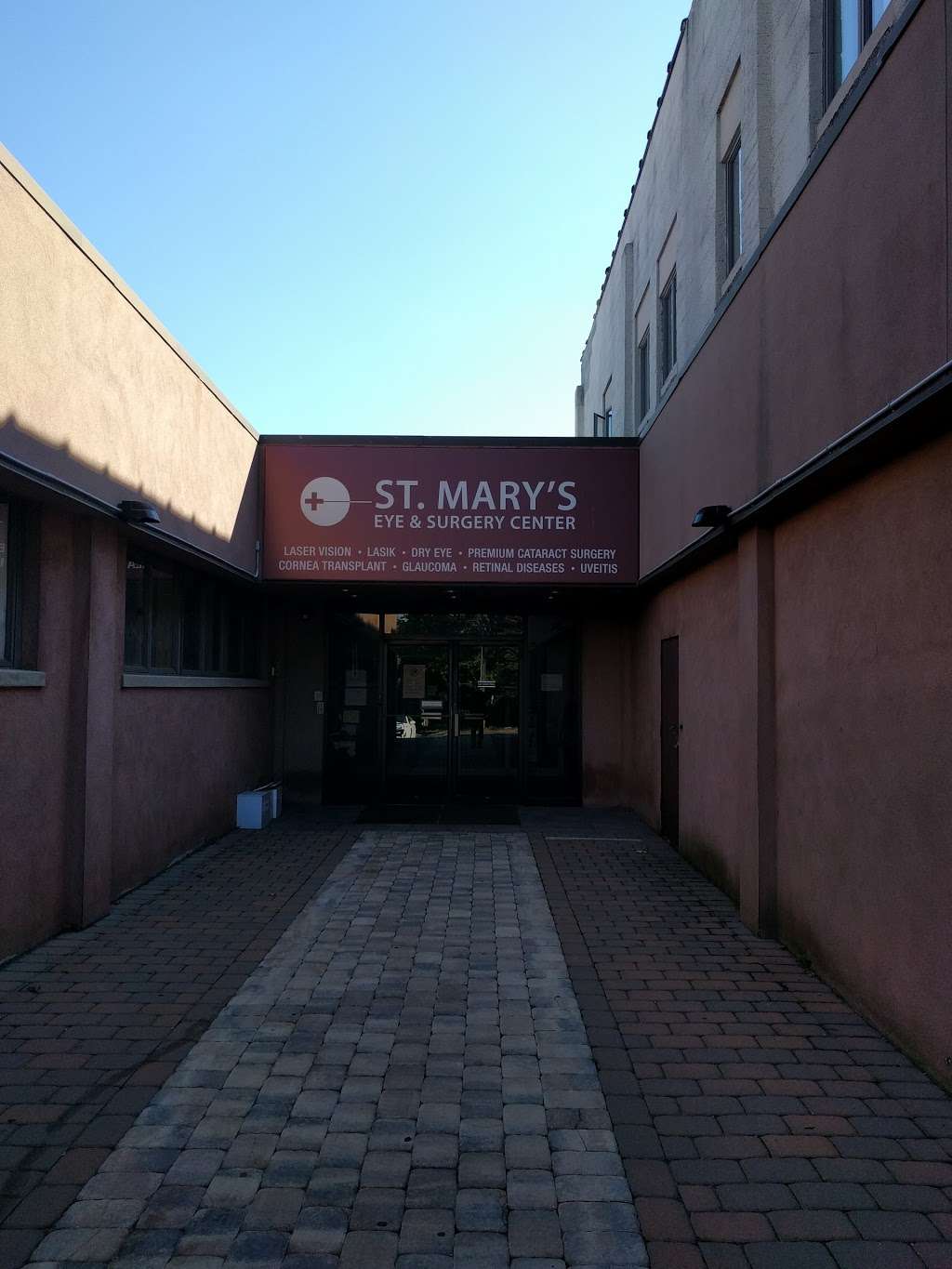 St Marys Eye & Surgery Center | Photo 2 of 3 | Address: 540 Bergen Blvd, Palisades Park, NJ 07650, USA | Phone: (201) 461-3970