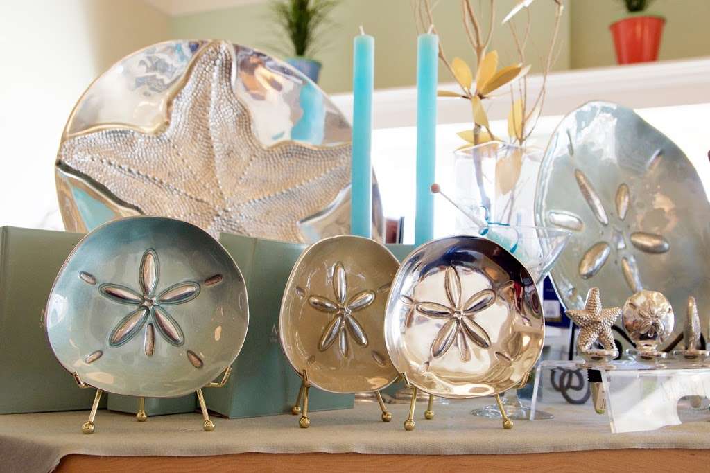 By the Sea Gifts | 4 Ocean Front N, Salisbury, MA 01952, USA | Phone: (978) 462-5877