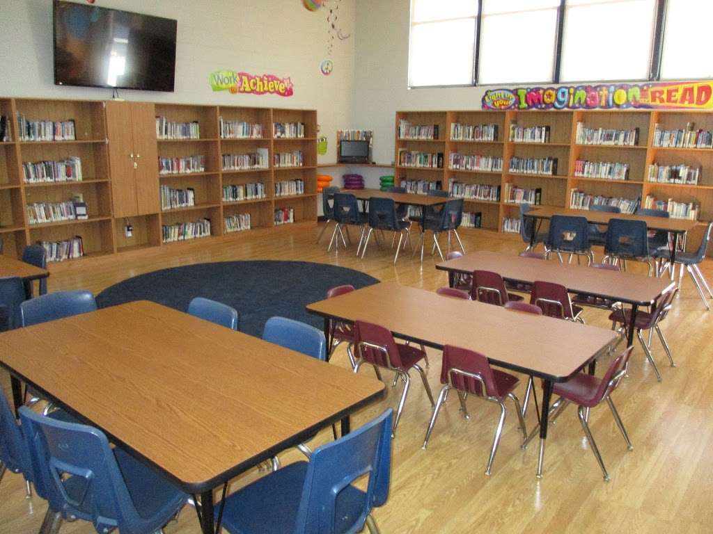 St Pius X Parish School | 10855 Pioneer Blvd, Santa Fe Springs, CA 90670 | Phone: (562) 864-4818