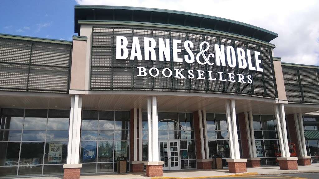 Barnes & Noble | 2751 Paper Mill Rd, Wyomissing, PA 19610, USA | Phone: (610) 236-0100