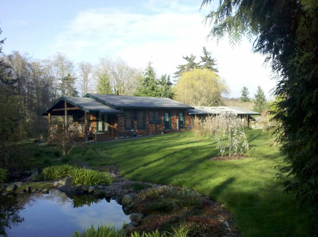 Vashon Garden Cottages | 16529 91st Ave SW, Vashon, WA 98070, USA | Phone: (206) 463-2583