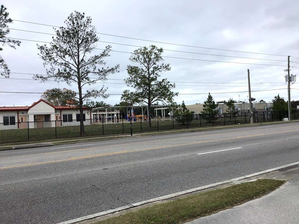 Dream Lake Elementary School | 500 N Park Ave, Apopka, FL 32712 | Phone: (407) 884-2227