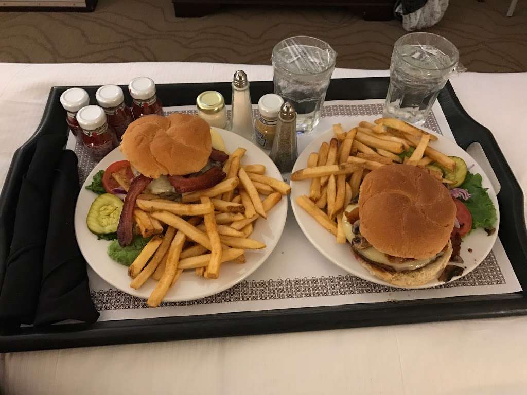 Legends Sports Bar & Grille | 11 Beaver St, Milford, MA 01757, USA | Phone: (508) 478-7010