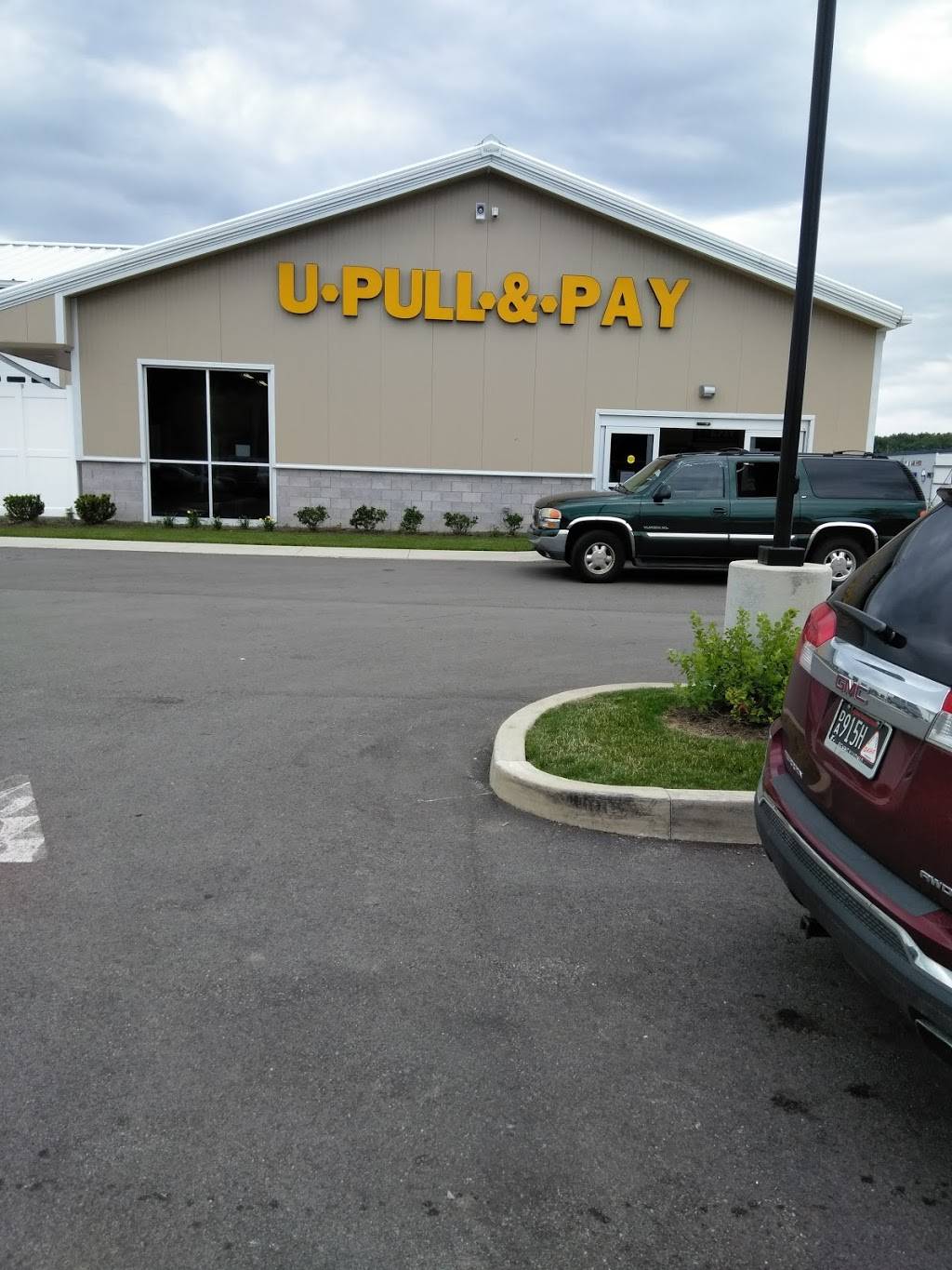 U Pull & Pay Pittsburgh | 250 Eastgate Dr, Pittsburgh, PA 15235 | Phone: (412) 564-0344