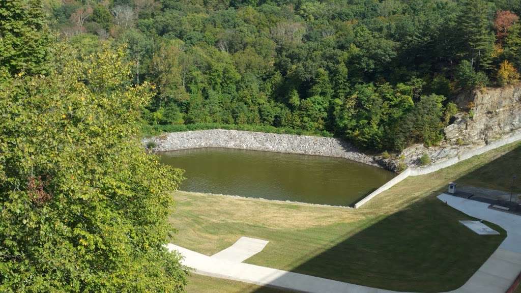 Cross River Reservoir Dam | Reservoir Rd, Katonah, NY 10536