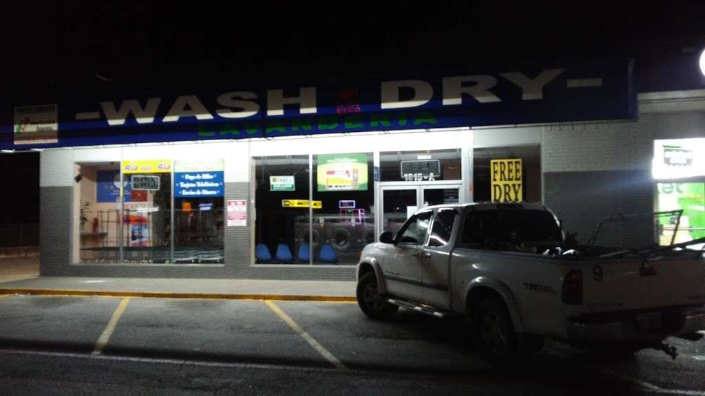 Washateria Speed King | 1815 S 1st St A, Garland, TX 75040, USA