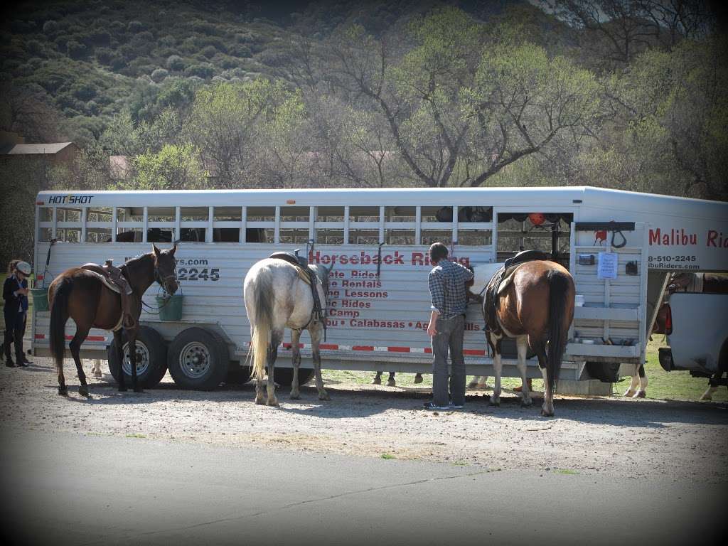 Malibu Riders | 2903 Cornell Rd, Agoura Hills, CA 91301, USA | Phone: (818) 510-2245