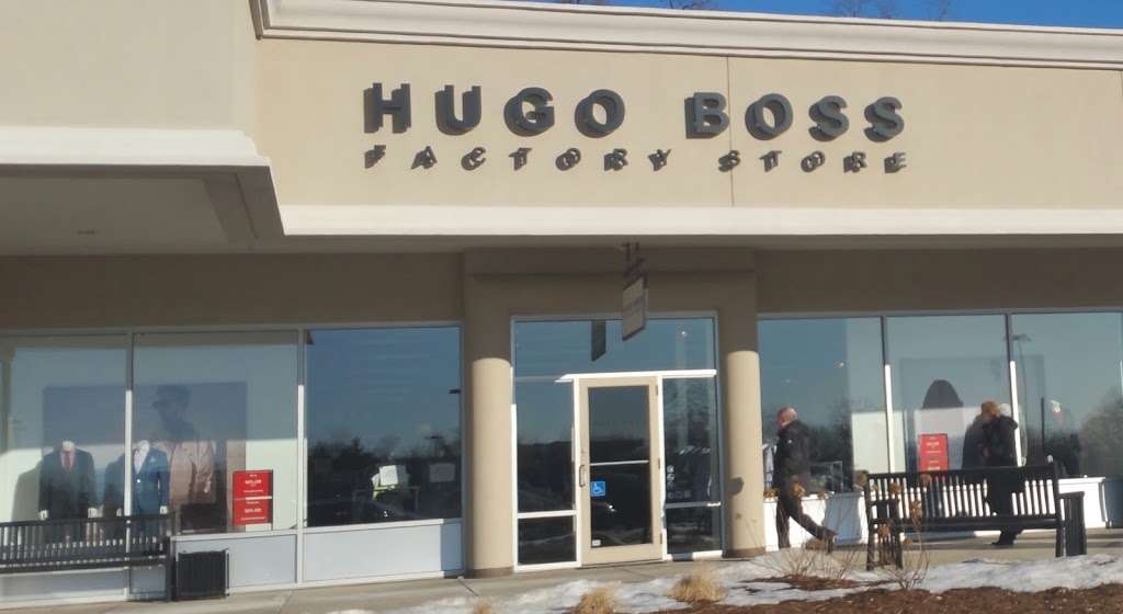 Hugo Boss | 11211 120th Avenue Ste #B029, Pleasant Prairie, WI 53158, USA | Phone: (262) 857-1166