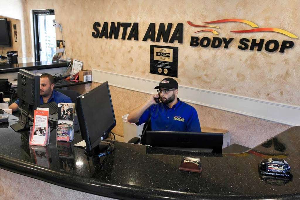 Santa Ana Body Shop | 5502 W 34th St, Houston, TX 77092, USA | Phone: (713) 956-0524