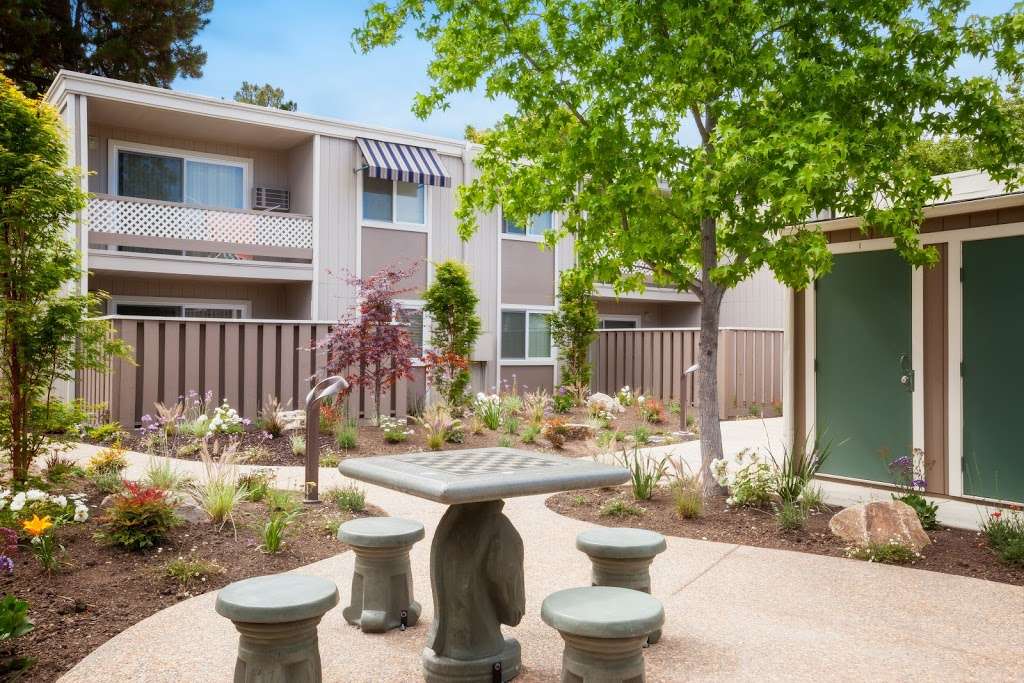 Halford Gardens Apartments | 1901 Halford Ave, Santa Clara, CA 95051, USA | Phone: (877) 850-7328