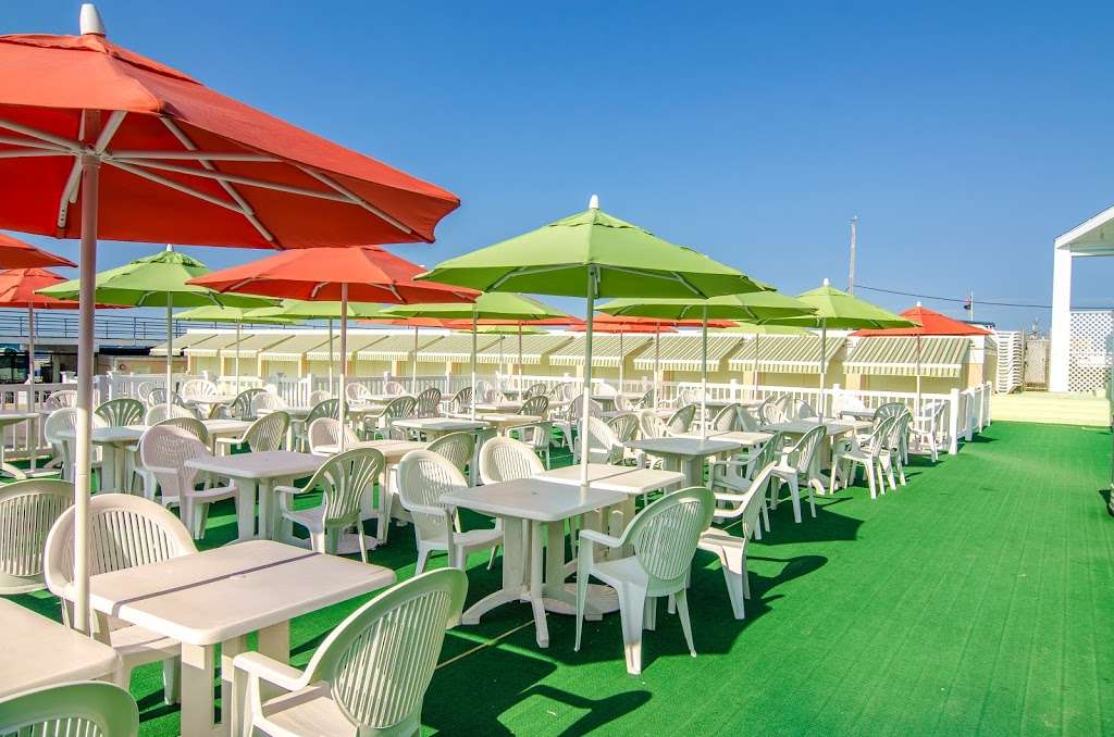 Inwood Beach Club | 1795 Ocean Blvd, Atlantic Beach, NY 11509 | Phone: (516) 239-4922