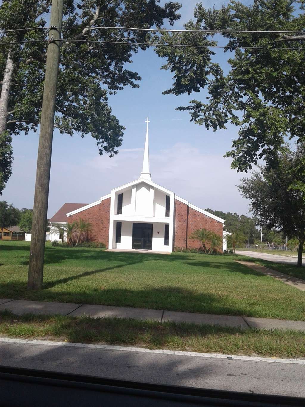 First Baptist Geneva in 325 1st St, Geneva, FL 32732, USA