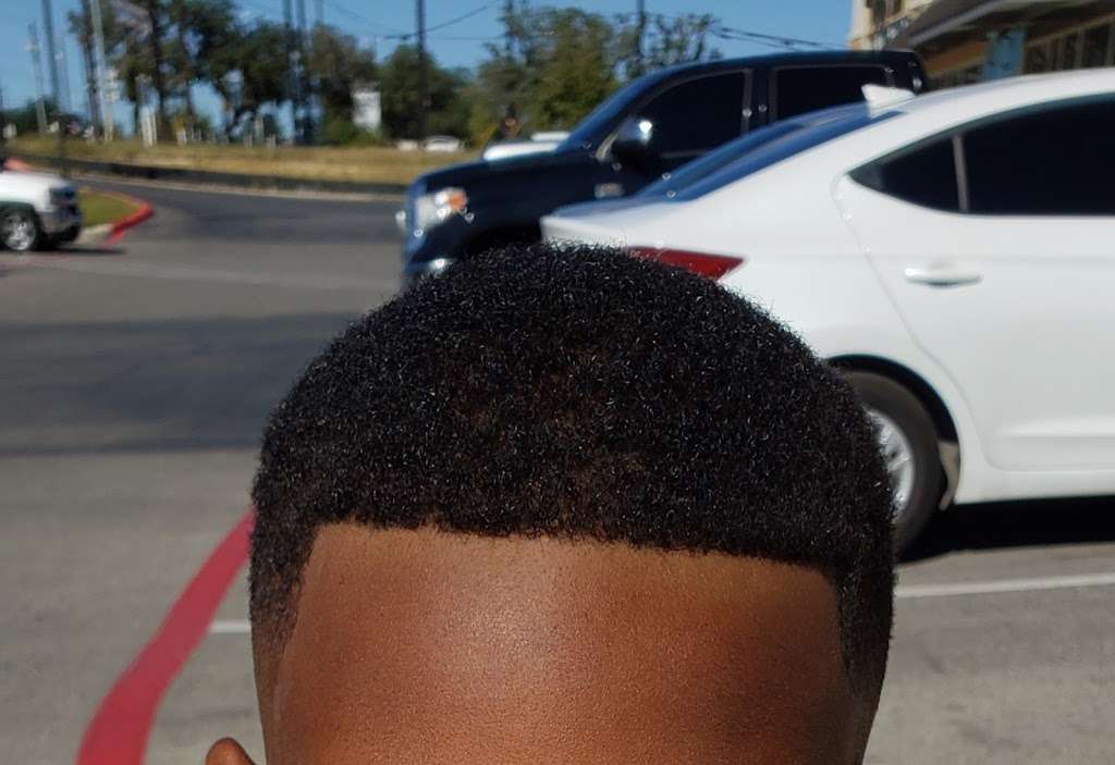 Champs Barbershop | 11831 Culebra Rd #105, San Antonio, TX 78253, USA | Phone: (210) 233-9223