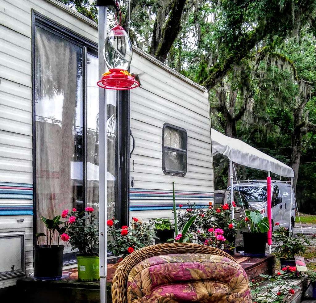 St Johns River Camp Ground Inc | 1520 FL-40, Astor, FL 32102, USA | Phone: (386) 749-3995