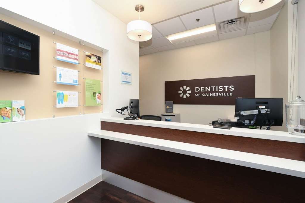 Dentists of Gainesville | 8140 Stonewall Shops Square, Gainesville, VA 20155 | Phone: (571) 298-8279