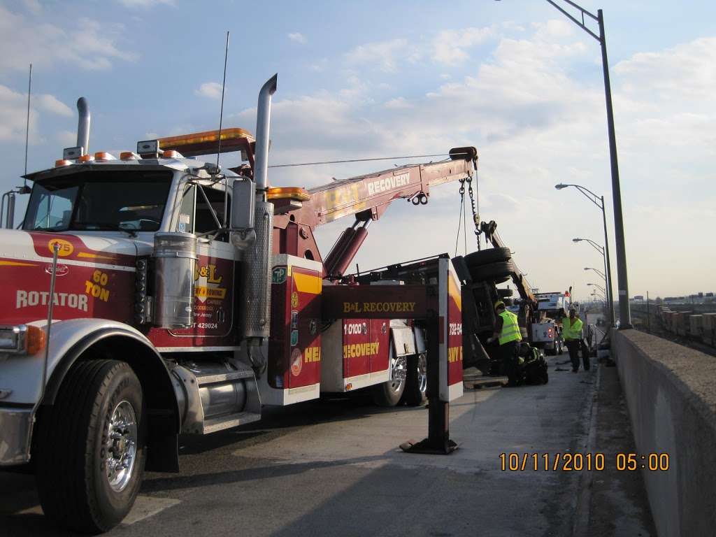 B&L Recovery & Towing | 100 Minue St, Carteret, NJ 07008, USA | Phone: (732) 541-0100