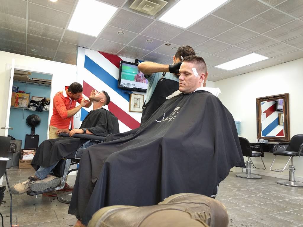 The Barbers In | 12325 Riverside Dr E, Windsor, ON N8N 1A3, Canada | Phone: (519) 979-0280