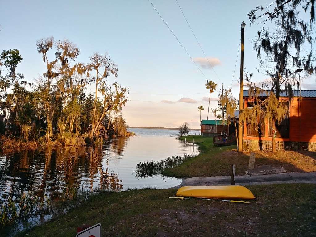 Oak Harbor Lodging & RV Resort | 100 Oak Harbor Cp, Haines City, FL 33844, USA | Phone: (863) 289-6661