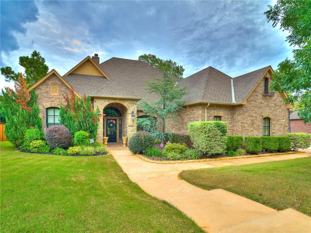 Sharon Castles, Castles & Homes | 6933 E Waterloo Rd, Edmond, OK 73034, USA | Phone: (405) 483-0003