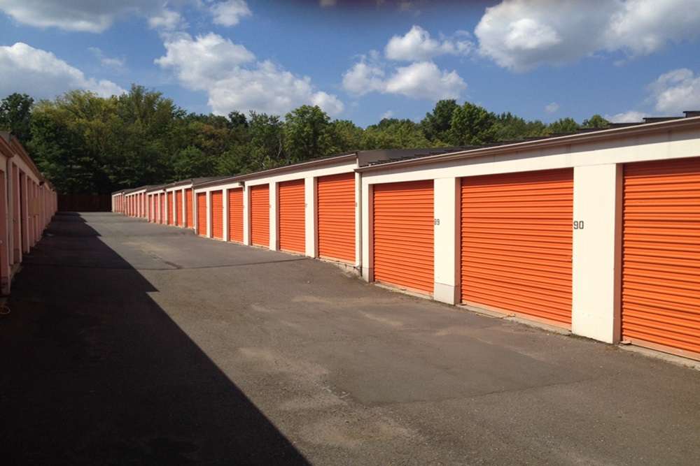 Public Storage | 3825 US-1, Monmouth Junction, NJ 08852 | Phone: (732) 997-7729