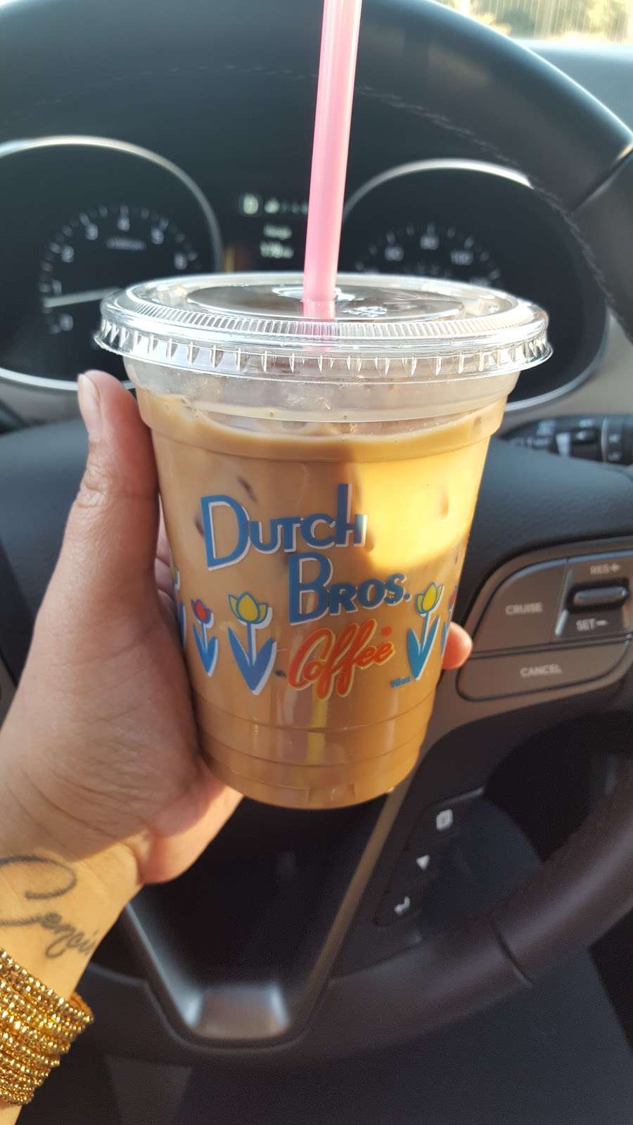 Dutch Bros | 1092 Main St, Oakley, CA 94561, USA | Phone: (541) 955-4700