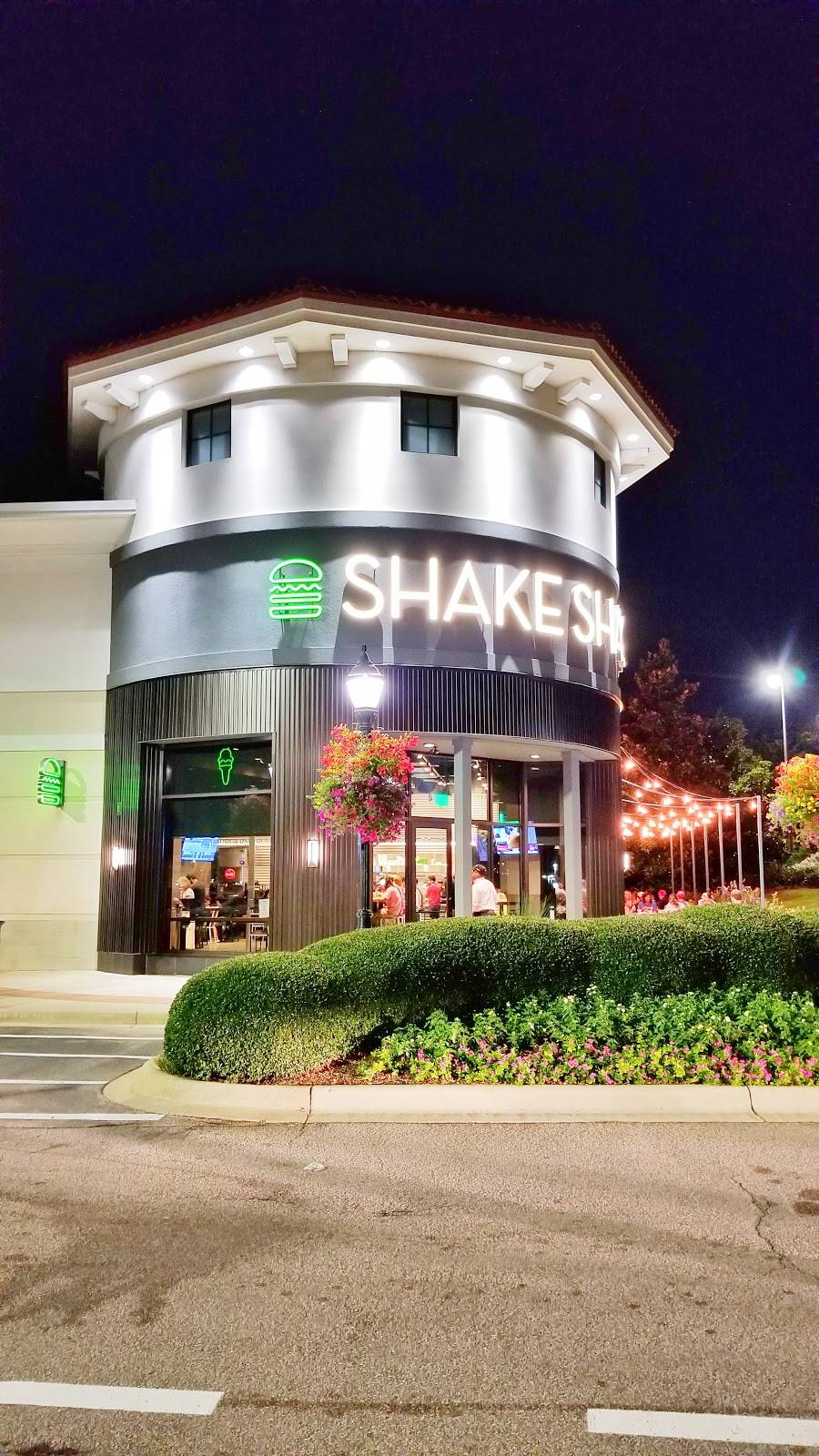 Shake Shack | 200 Summit Blvd, Birmingham, AL 35243, USA | Phone: (205) 354-2771