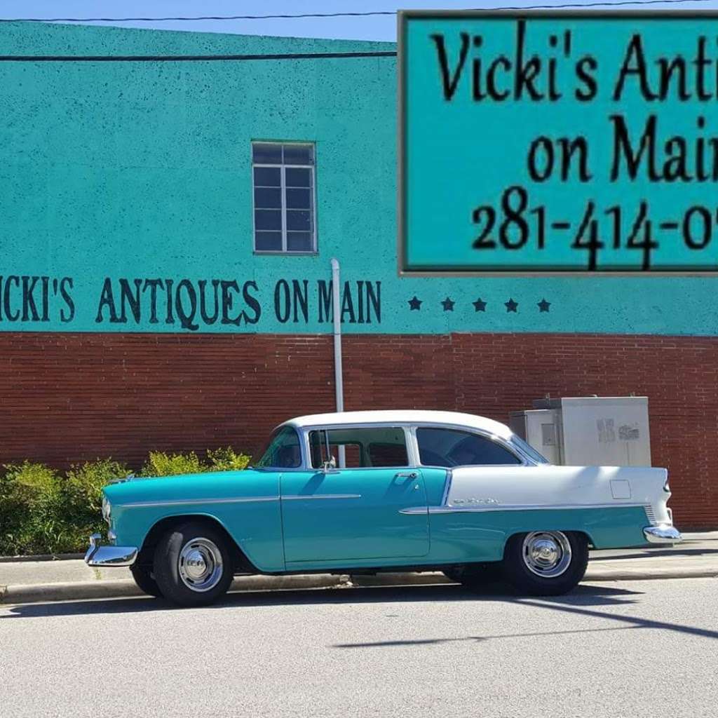 Vickis Antiques on Main | 228 W Main St, La Porte, TX 77571, USA | Phone: (281) 471-7389 Vickis Antiques on Main | 228 W Main St, La Porte, TX 77571, USA | Phone: (281) 471-7389