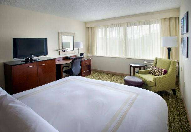 Boston Marriott Peabody | 8A Centennial Dr, Peabody, MA 01960, USA | Phone: (978) 977-9700