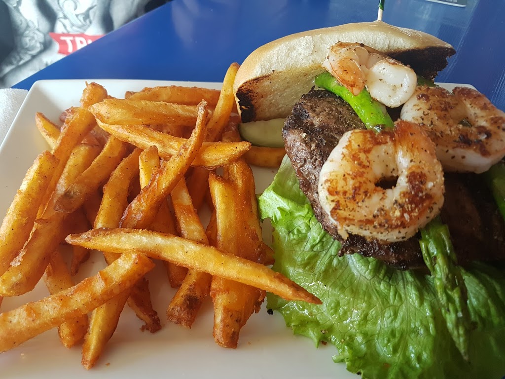 Tavern On the Bay | 108 Peoples St, Corpus Christi, TX 78401, USA | Phone: (361) 881-8503