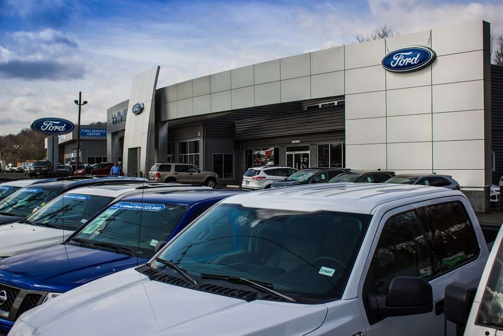 Colonial Ford | 120 Federal Rd #126, Danbury, CT 06811, USA | Phone: (203) 748-3503