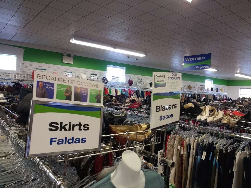 Goodwill Store & Donation Center | 1367 Weaverland Rd, East Earl, PA 17519, USA | Phone: (717) 445-6016