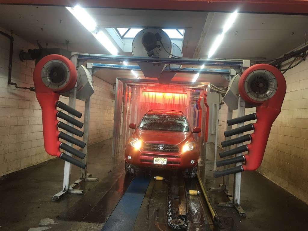 Skyway Car Wash | 221 Raymond Blvd, Newark, NJ 07105, USA | Phone: (973) 344-8000