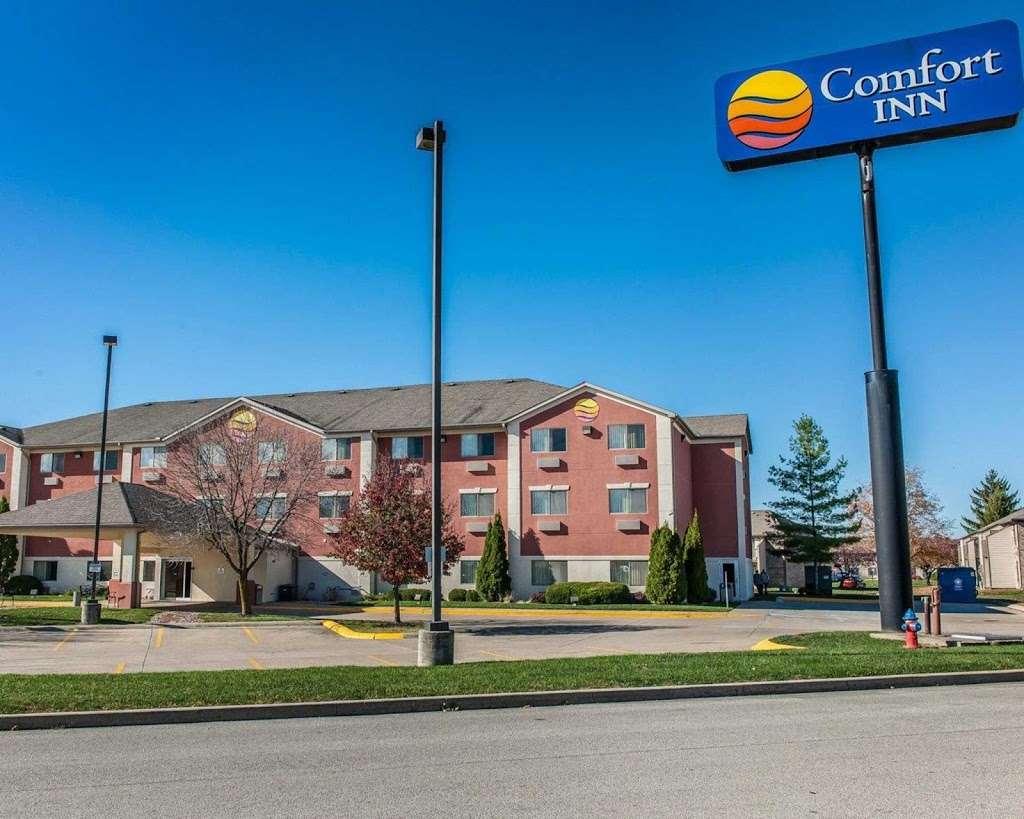 Comfort Inn | 36 W Rampart Rd, Shelbyville, IN 46176 | Phone: (317) 398-8044