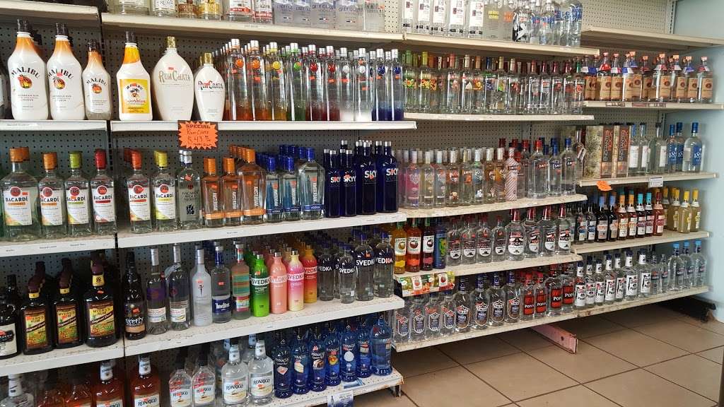 Lucky Liquor | 3802 Cove View Blvd, Galveston, TX 77554, USA | Phone: (409) 744-4722