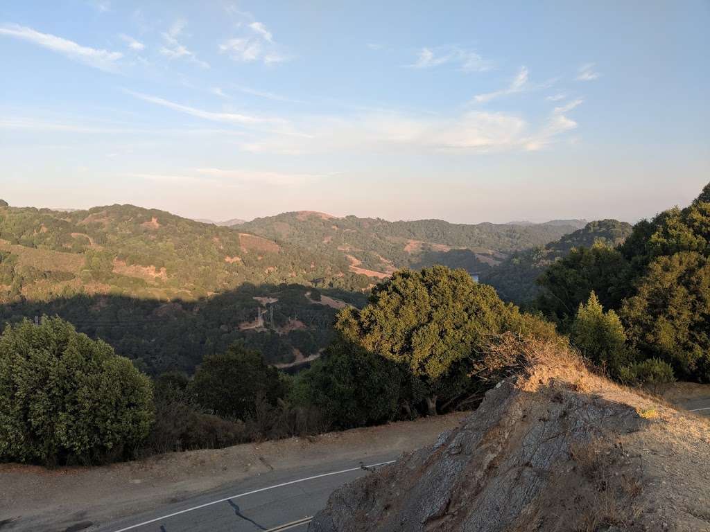 Observation point of Upper San Leandro Reservoir | Pinehurst Rd, Oakland, CA 94619, USA