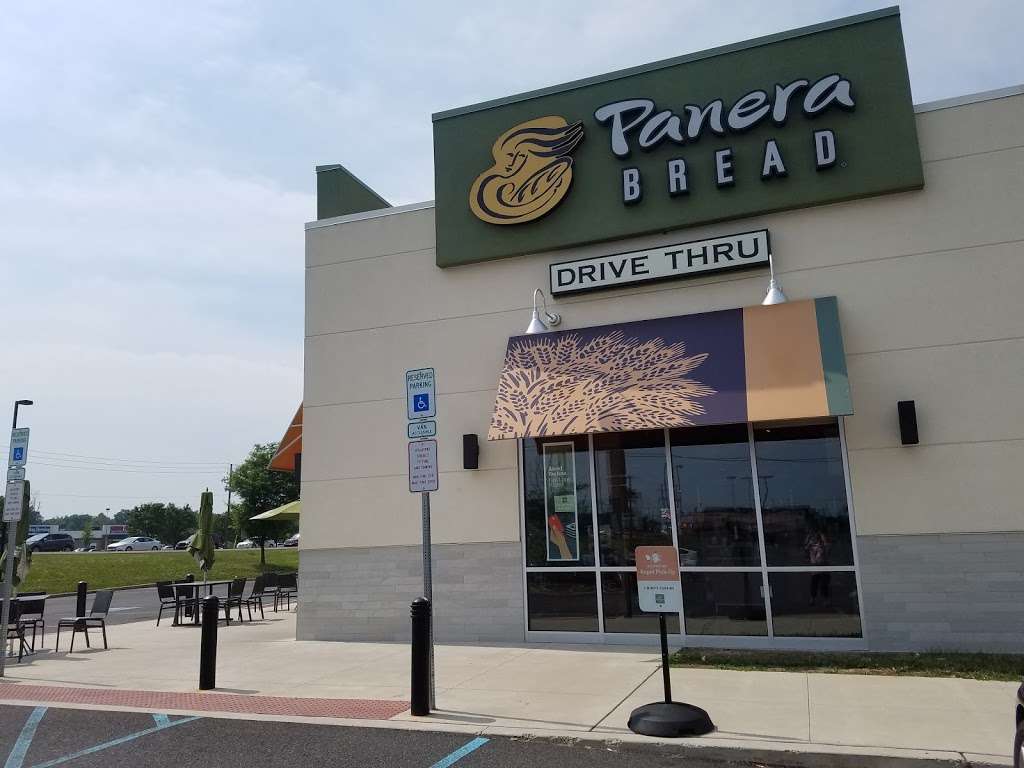 Panera Bread | 139 N West End Blvd, Quakertown, PA 18951, USA | Phone: (215) 536-8506